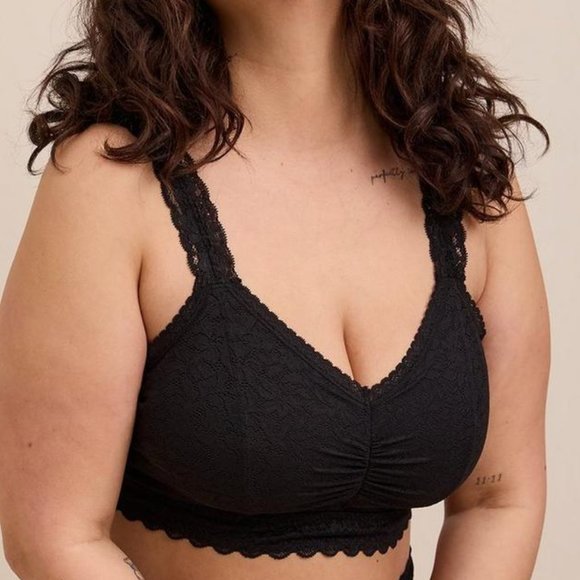 NWT TORRID BRALETTE UNLINED 4-WAY STRETCH BLACK LACE - AMAZING SUPPORT & COMFORT - Picture 7 of 10